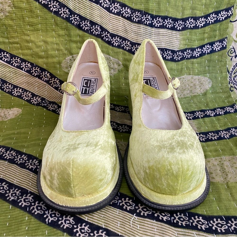Y2K City Snappers Bright Green Spice Girls Velvet Platform Mary Jane Shoes 7.5 - Picture 2 of 14